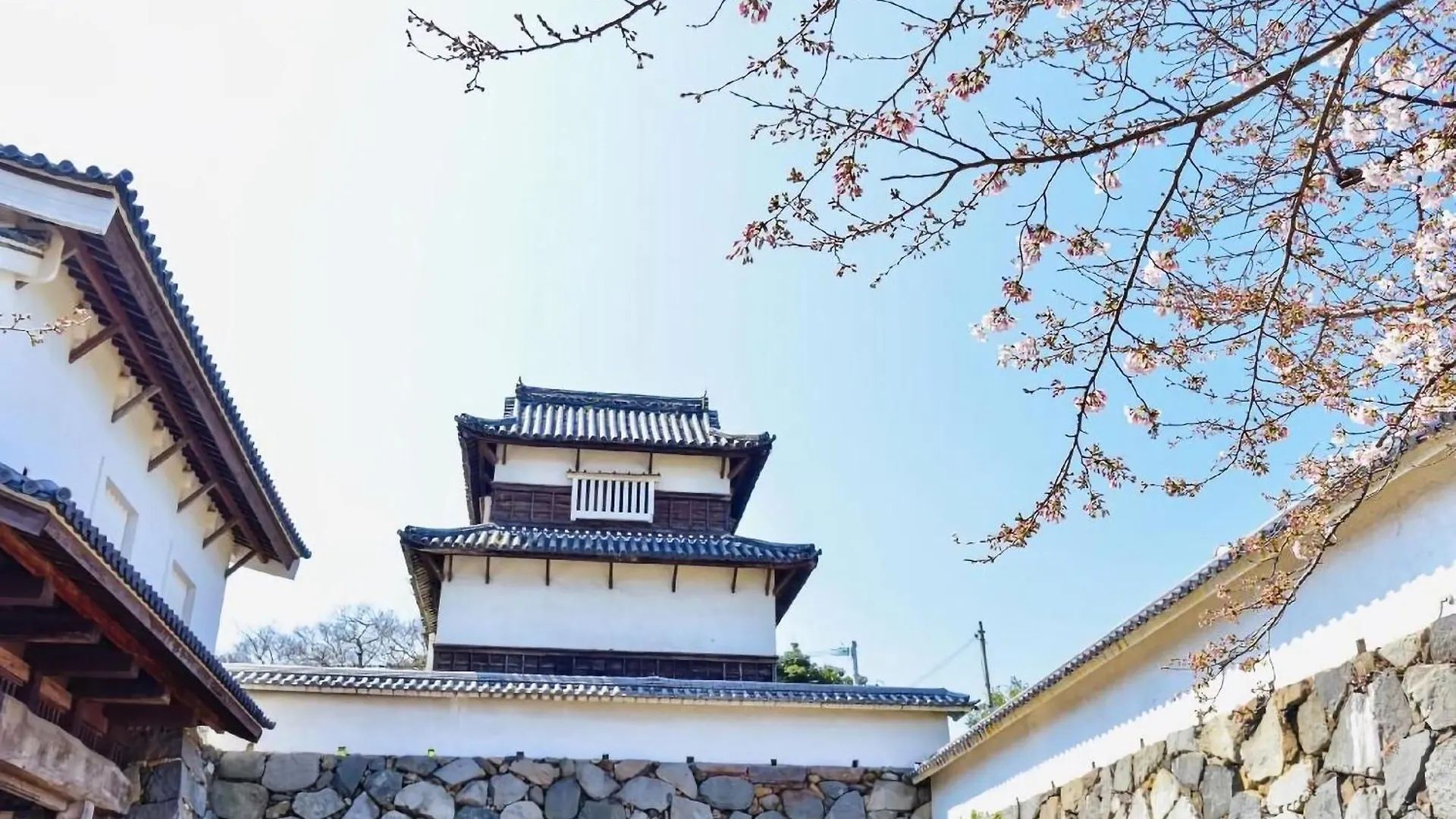 アパート 福岡市Retoa Hakataekiminamiアパートメント